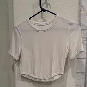 Lululemon White Women's Crop Top